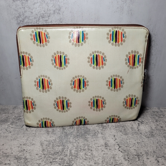 Fossil Key-Per Cosmetic Case Clutch Bag Coated Canvas Rainbow Print Tablet iPad - Picture 2 of 3